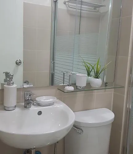 Apartment Suntrust Parkview Manila